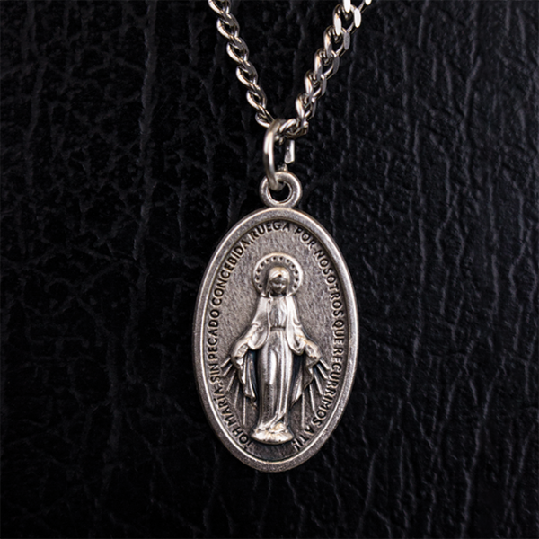 (Spanish item) Pewter Miraculous Medal with long chain
