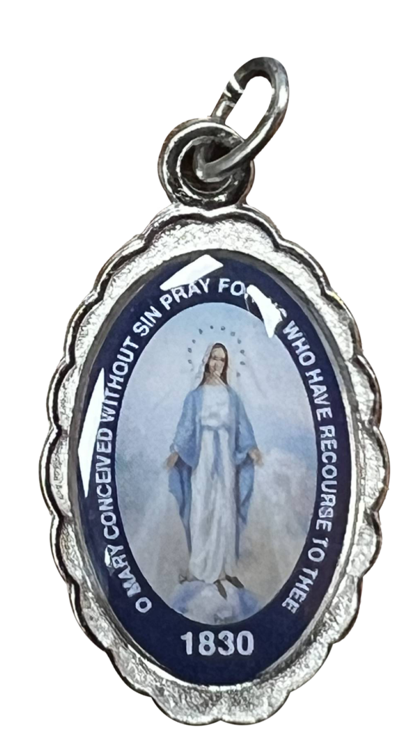 Epoxied Scalloped Edge Miraculous Medal